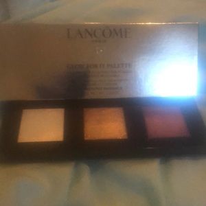 Lancôme glow for it palette highlighter
